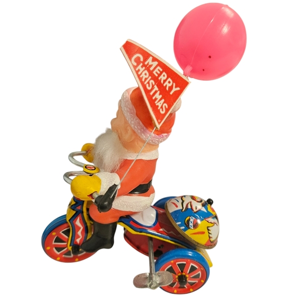 VINTAGE 1950 Wind Up Mechanical Tin Santa on Trike Works Japan - Picture 3 of 3